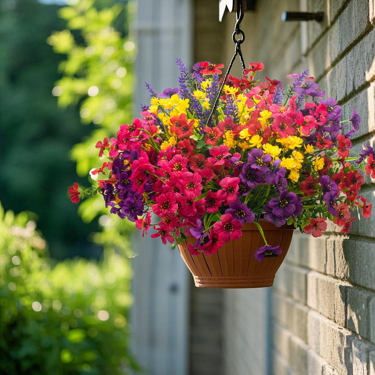 Grunyia Colorful artificial flowers in red, yellow, white, and purple for bright focal points.