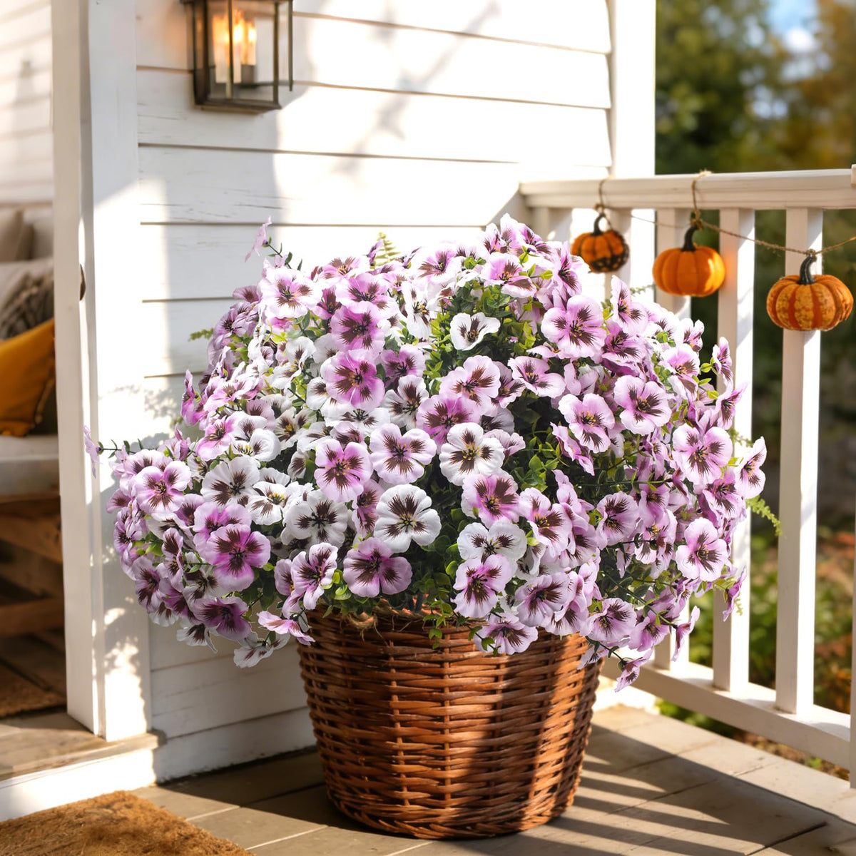 Grunyia faux pansies UV-resistant materials withstand sun exposure.