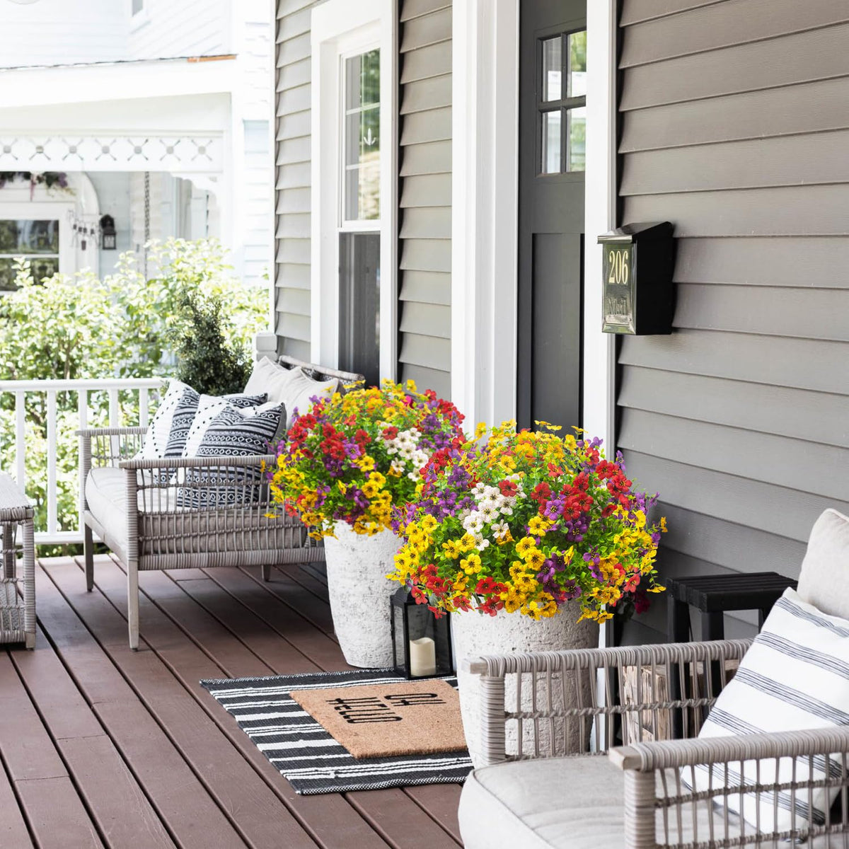 Grunyia UV-resistant artificial plants stay vibrant in sunny gardens