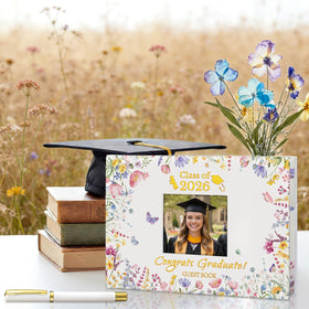 Gueevin graduation sign in book includes 72 sheets (144 pages) for many wishes