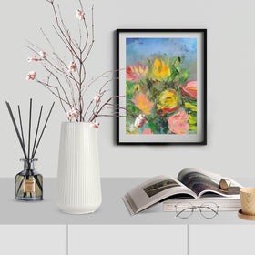 GUKJOB tall vase suits office or dining room centerpieces.