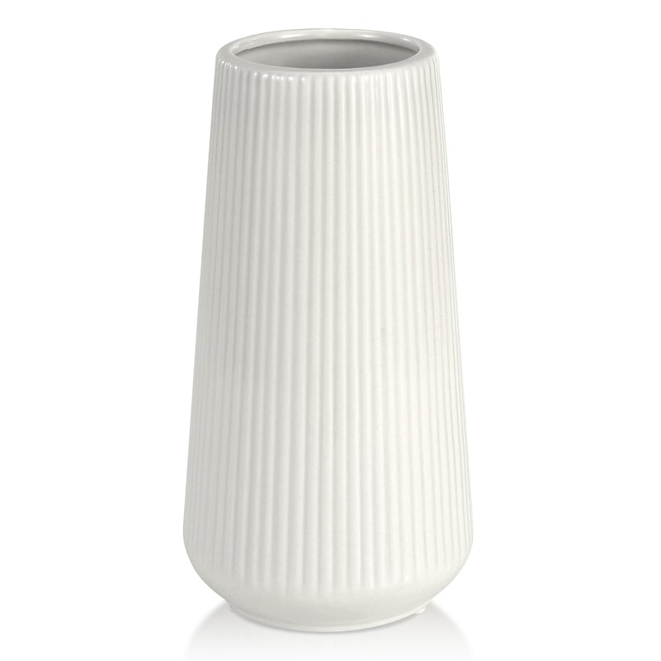 GUKJOB white ceramic vase with ribbed tall silhouette, perfect centerpiece for dining tables.