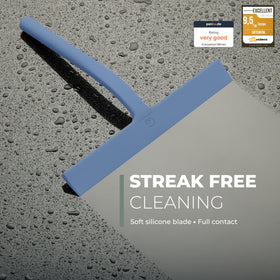 GÜTEWERK squeegee shows stainless steel core, offering durable support during cleaning.