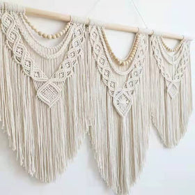 Guzhiou large boho wall art makes a thoughtful home gift.