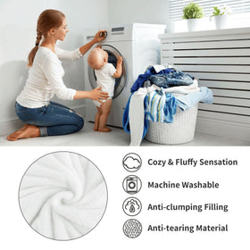 GVIOOEI Spider Blanket bright cartoon design enhances kid room decor