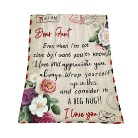 GWLCGFY Aunt Gifts Blanket soft flannel feels gentle on skin for relaxation.