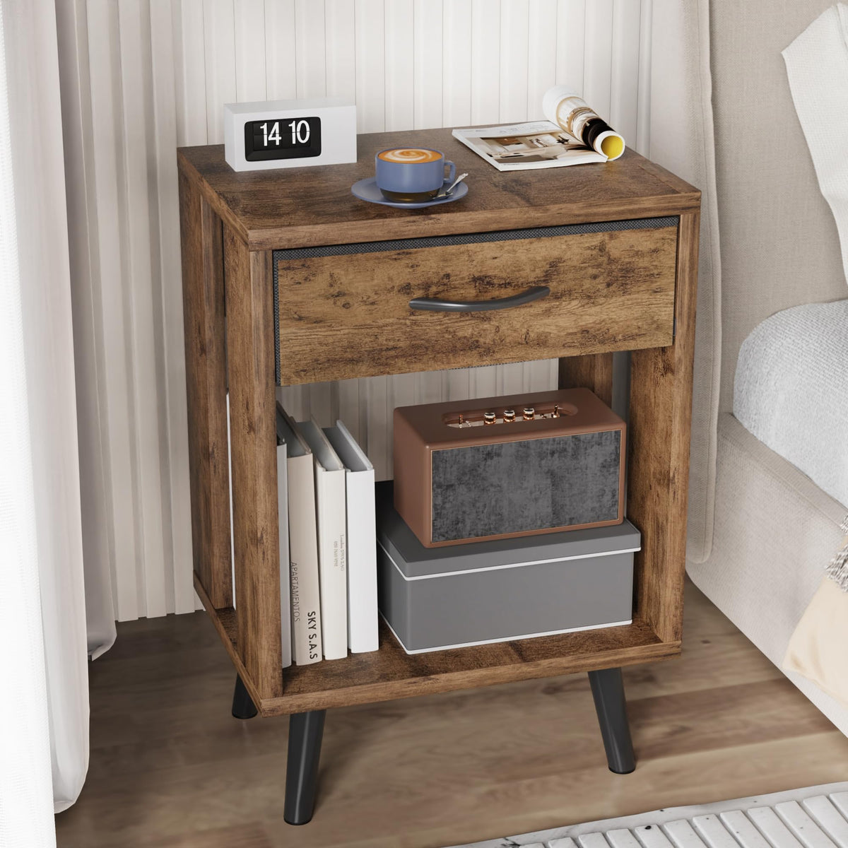 GYIIYUO pair of nightstands enhances balance and room symmetry.