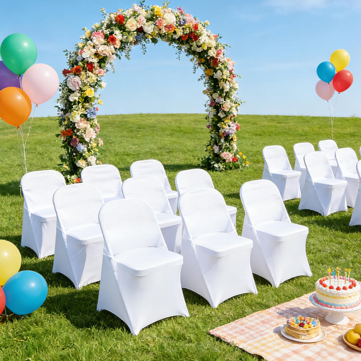 HAINARverS chair cover on wedding chair creates a neat, elegant look.