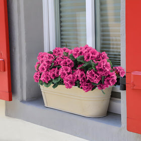 Hananona indoor outdoor geranium rose red suitable for tables and shelves.