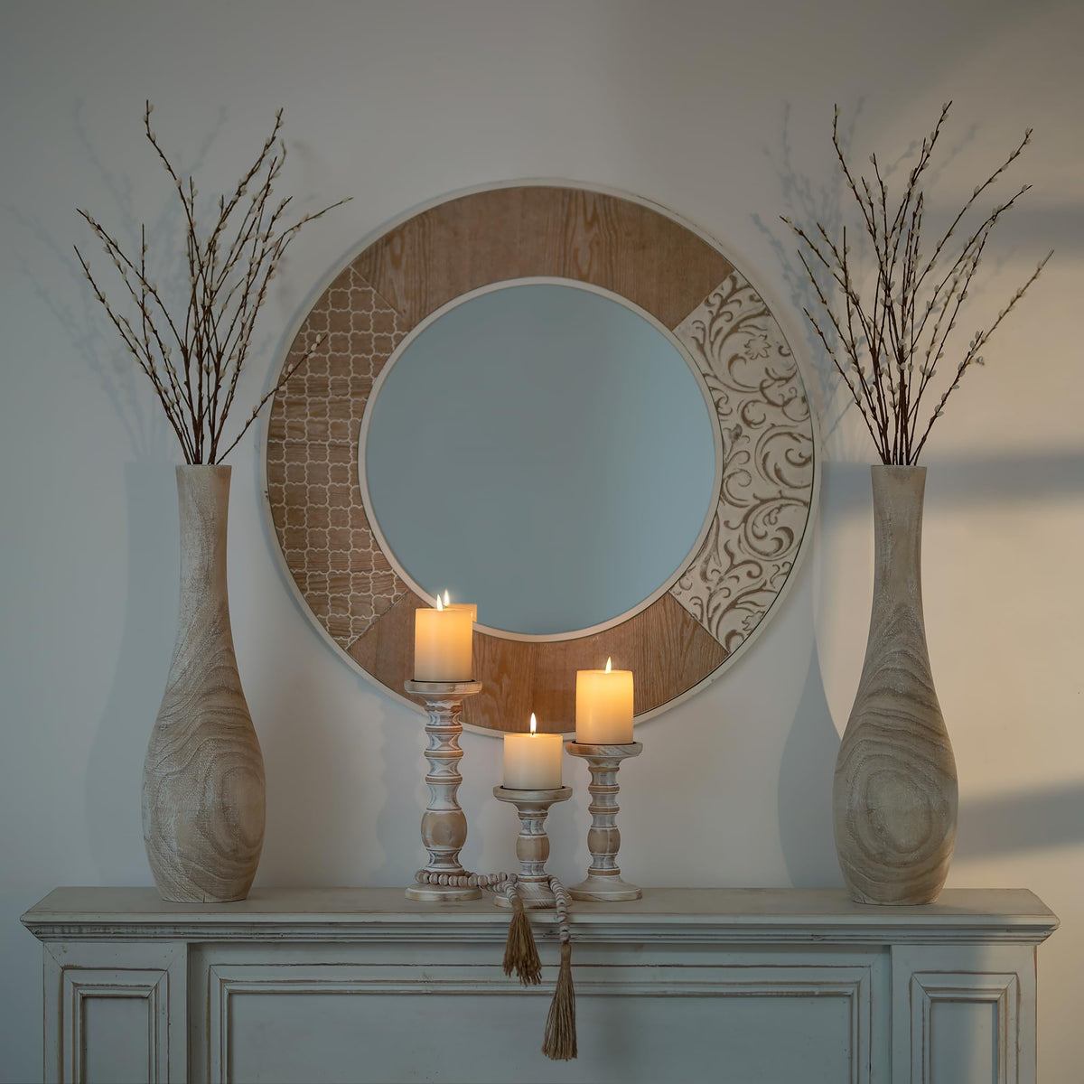 Hanobe stable wooden floor vase designed to prevent tipping