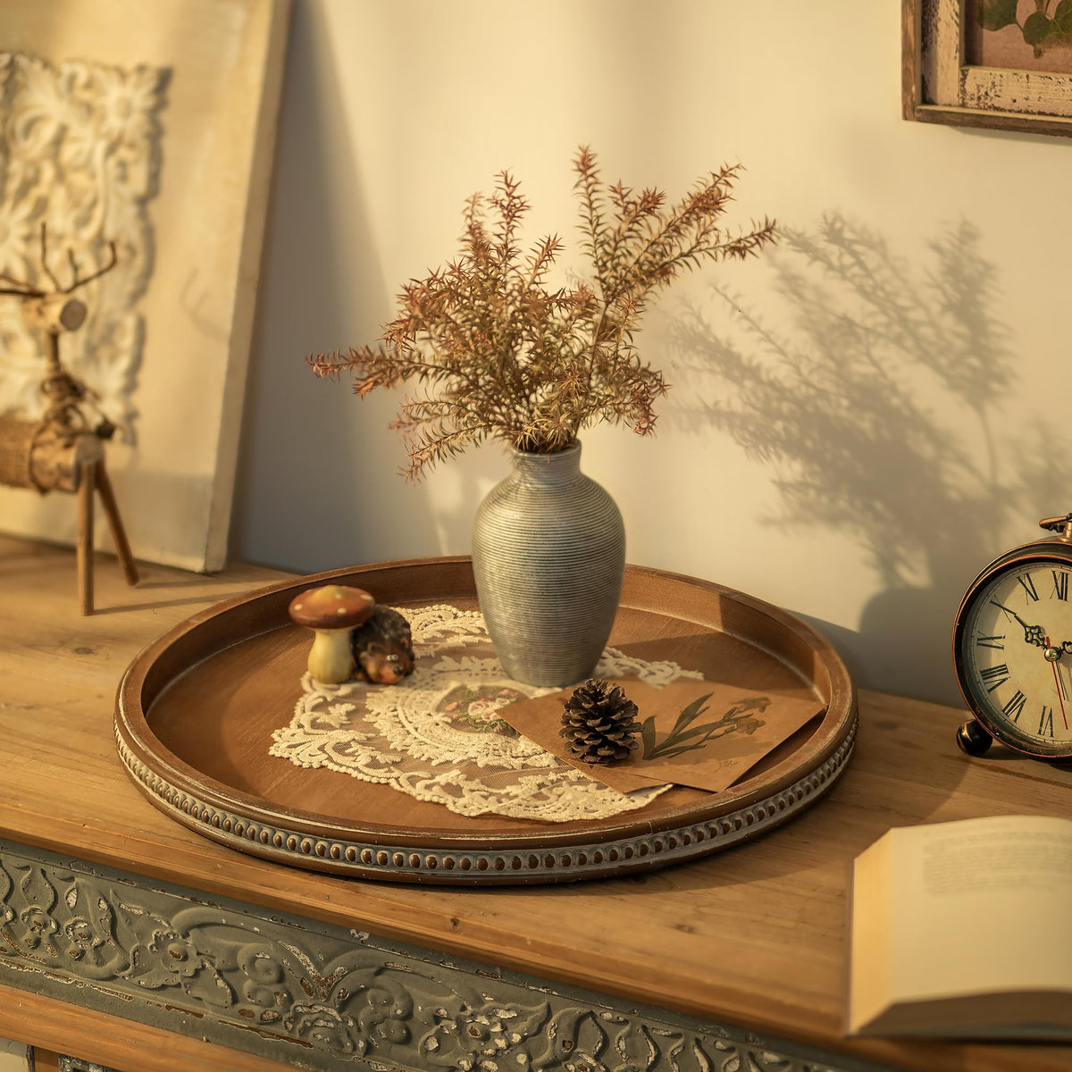 Hanobe wood tray featuring paulownia and pine for durable everyday use