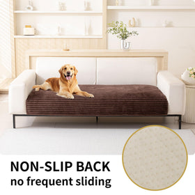 HAOMAIJIA non-slip couch cover features a silicone-backed base preventing slipping.