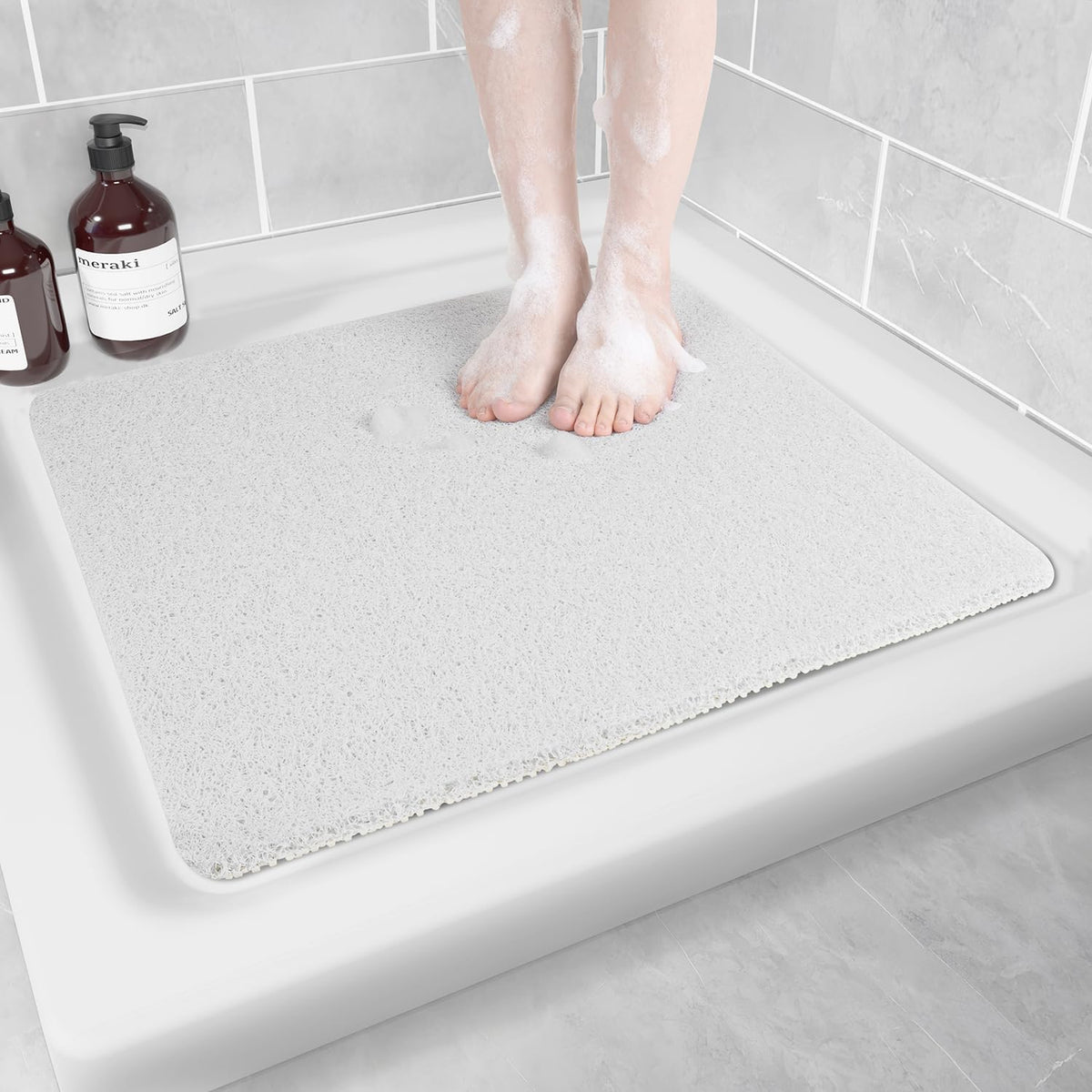 Hargiis non-slip bath mat front view showing durable PVC and secure backing for safe showers.