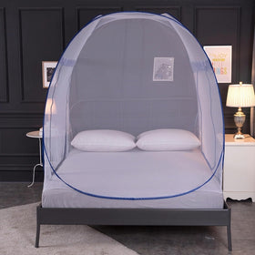 HARWAVE honeycomb mesh bed net provides dense protection against mosquitoes and insects.