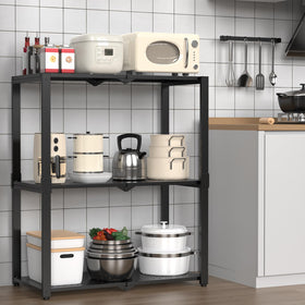 Hastatii easy-to-install shelving with clear instructions for quick setup.