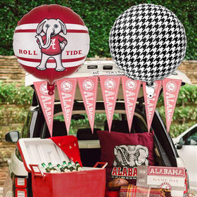 Havercamp easy-to-inflate balloons work with air or helium.
