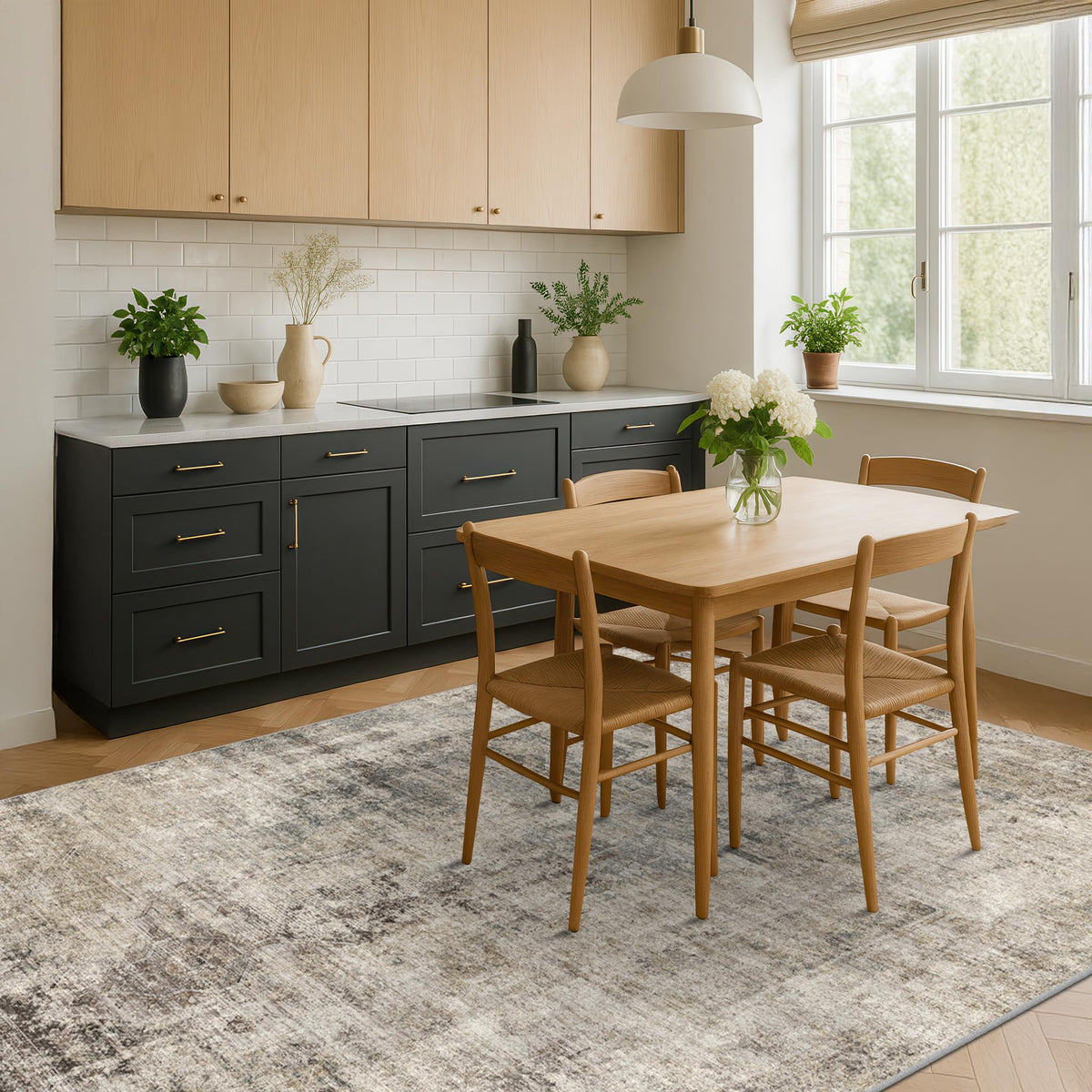 Hazo Haus machine-washable design simplifies routine cleaning.