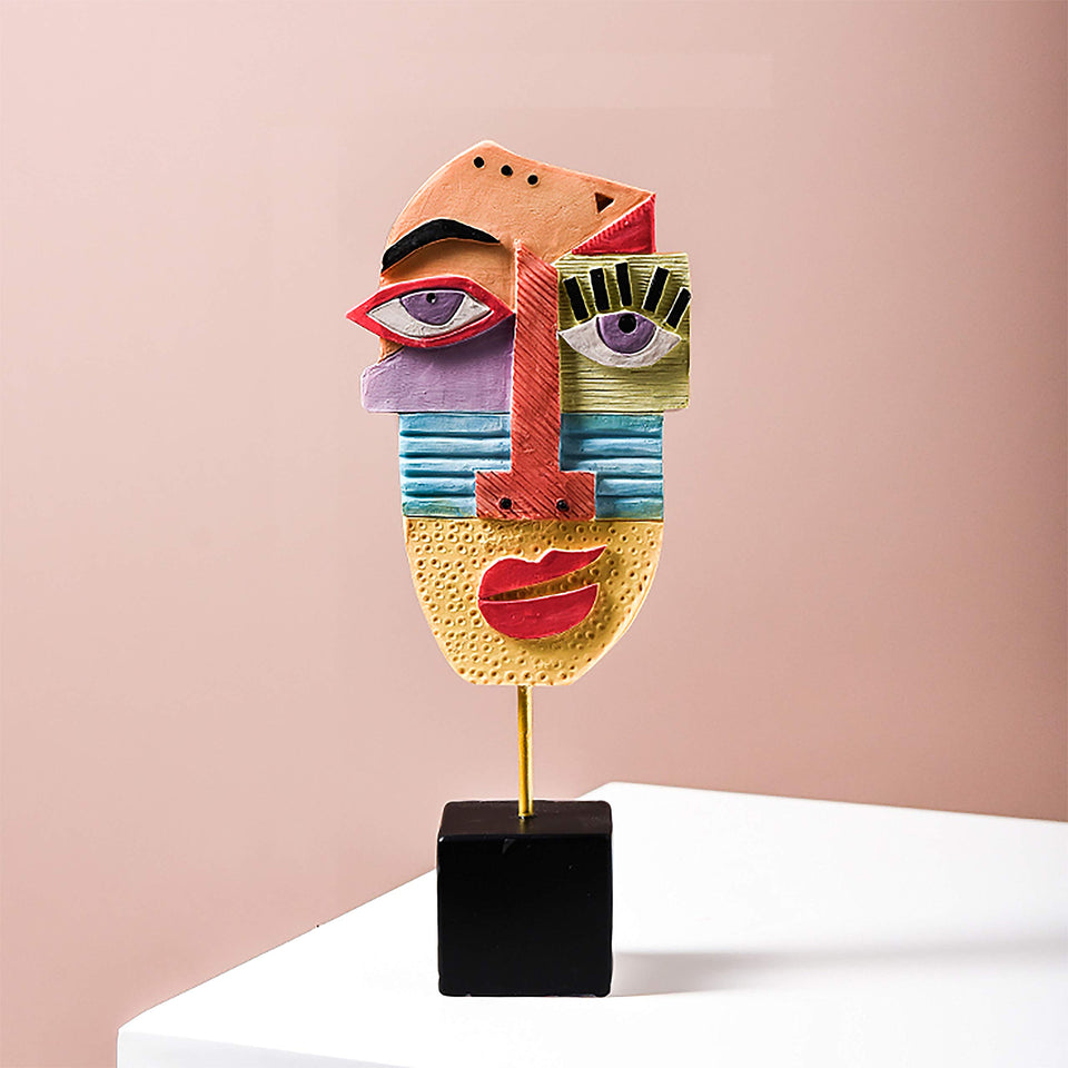 HCCMLOVE Wink handcrafted statue front view highlights abstract design for modern living room.