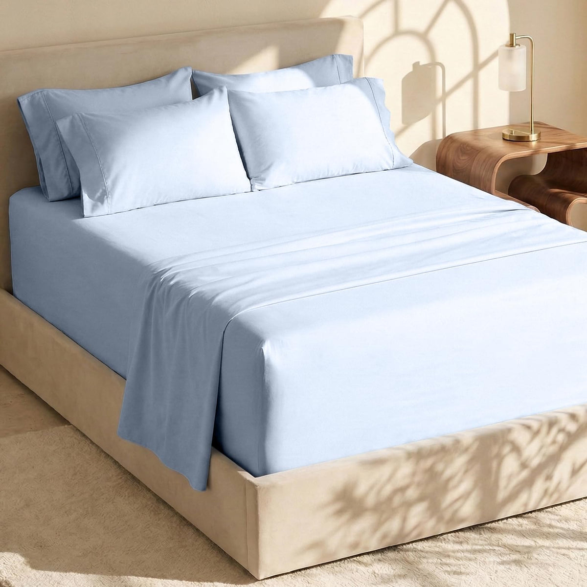 Hearth & Harbor extra-deep-pocket king fitted sheet on 18–24 inch deep mattress for a snug, secure sleep