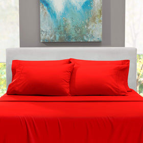 Hearth & Harbor pet-friendly sheets stand up to snags and wear