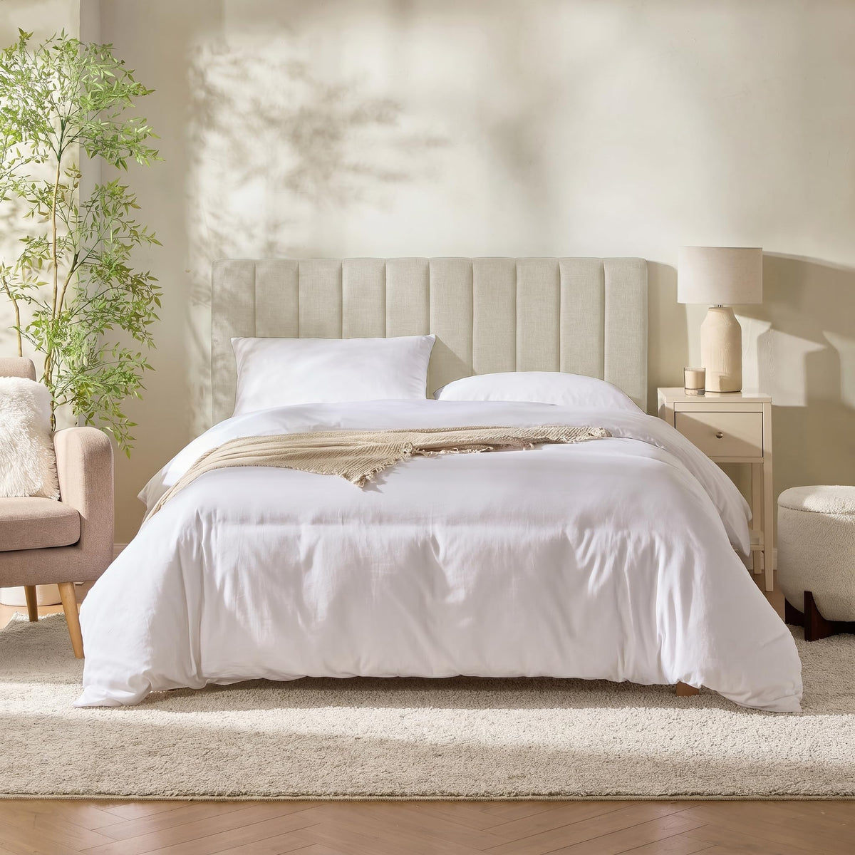 Hearth & Harbor soft foam-fill delivers comfortable support while reading in bed.