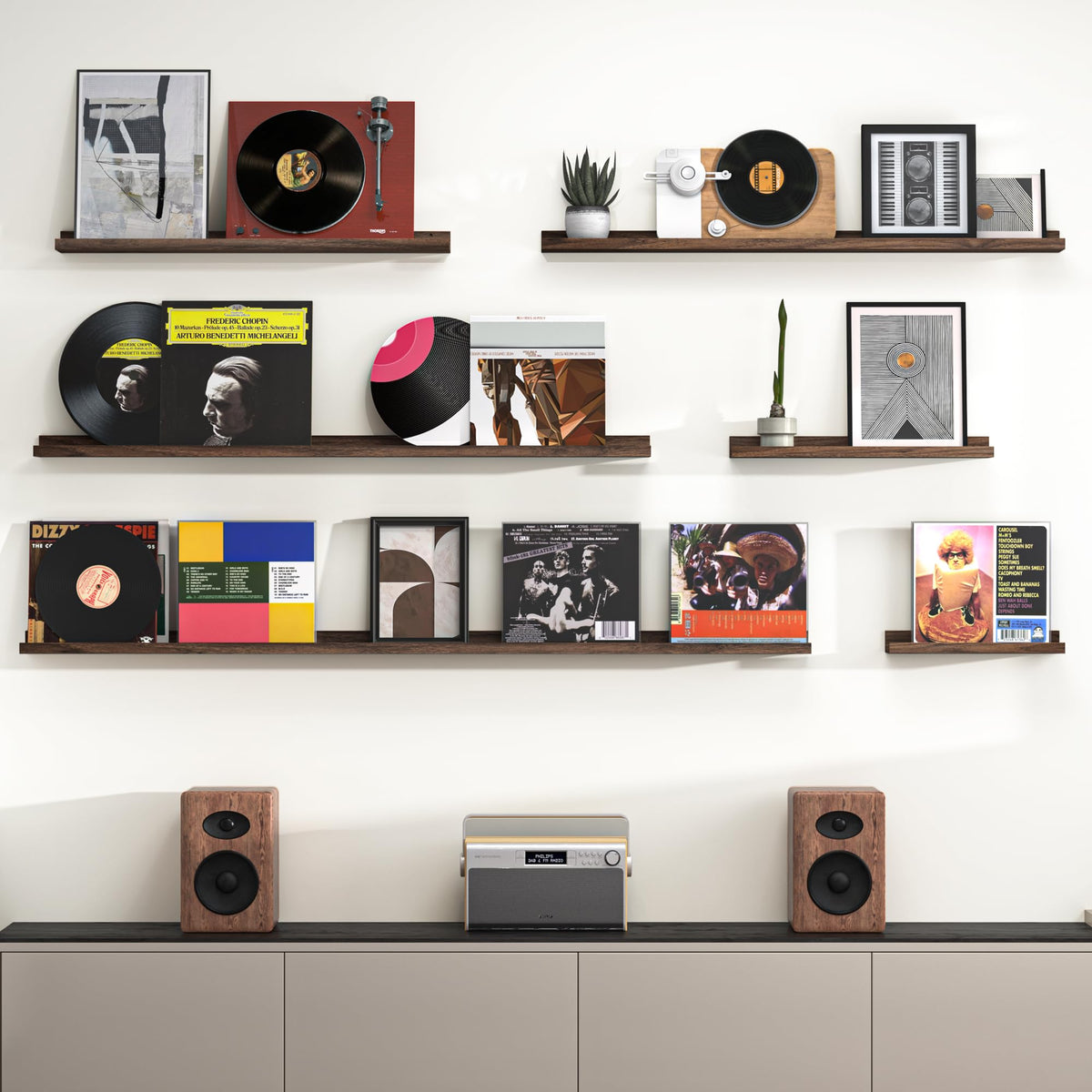 Heimlove slim wall shelves for decluttering surfaces and visual balance.