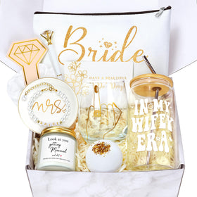 HELORAY wifey era glass cup for daily celebrations and stylish toasts.