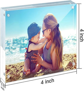 HELPLEX packaged acrylic frames with protective wrapping ensure safe delivery.