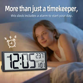 Henescribe clock shows temperature and date at a glance