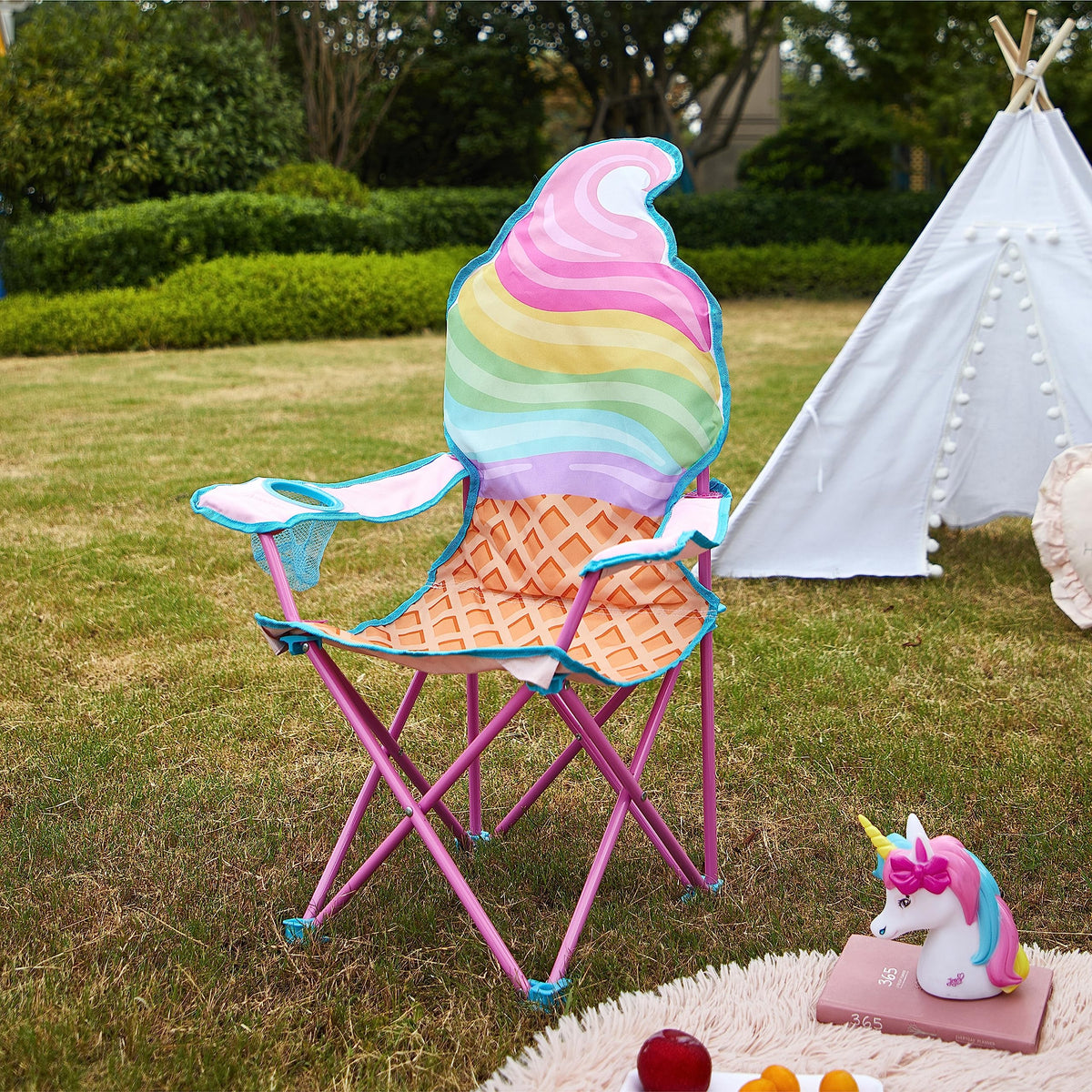 Heritage Kids chair uses durable canvas seat built to last.