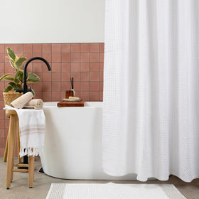 Hermosa Collection 72x72 curtain covers standard tubs with a clean, long silhouette.