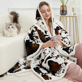 HESTIA four heat levels customize comfort for chilly evenings.