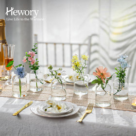 Hewory clear glass vases brighten tables for floral arrangements