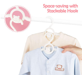 Side hooks and slots for pants and shorts in a kid’s closet