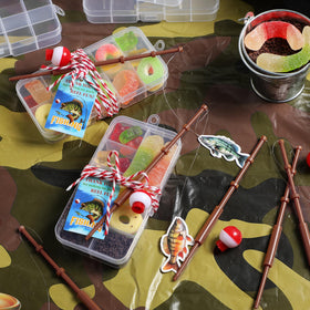 Hiboom Gone Fishing party decor enhances the ocean theme.