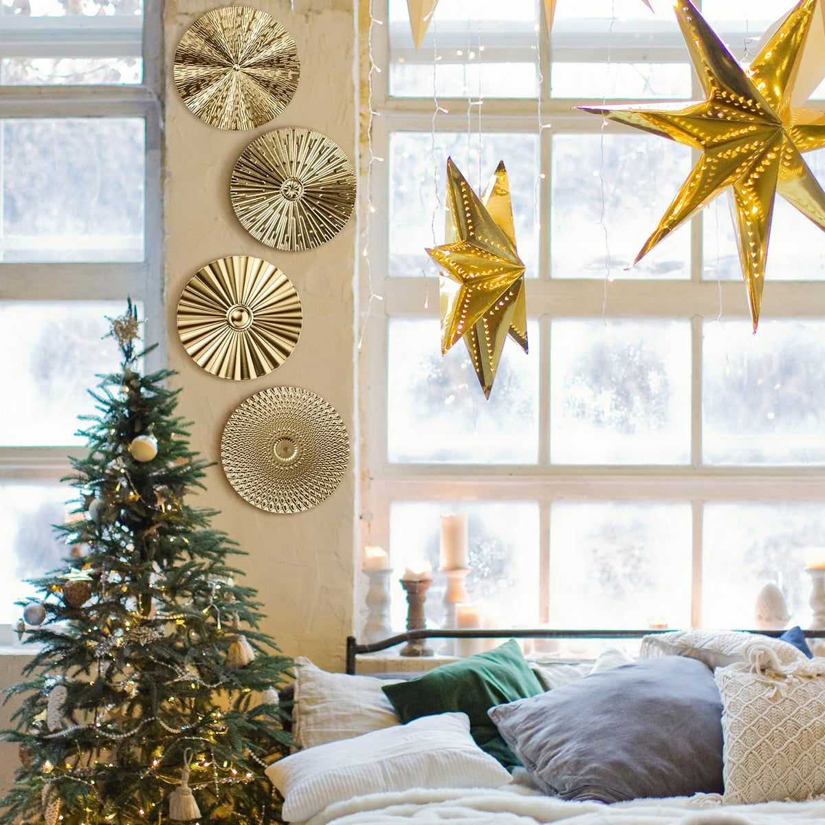 Hicarer sunburst metal wall decor gold provides durable wall statement