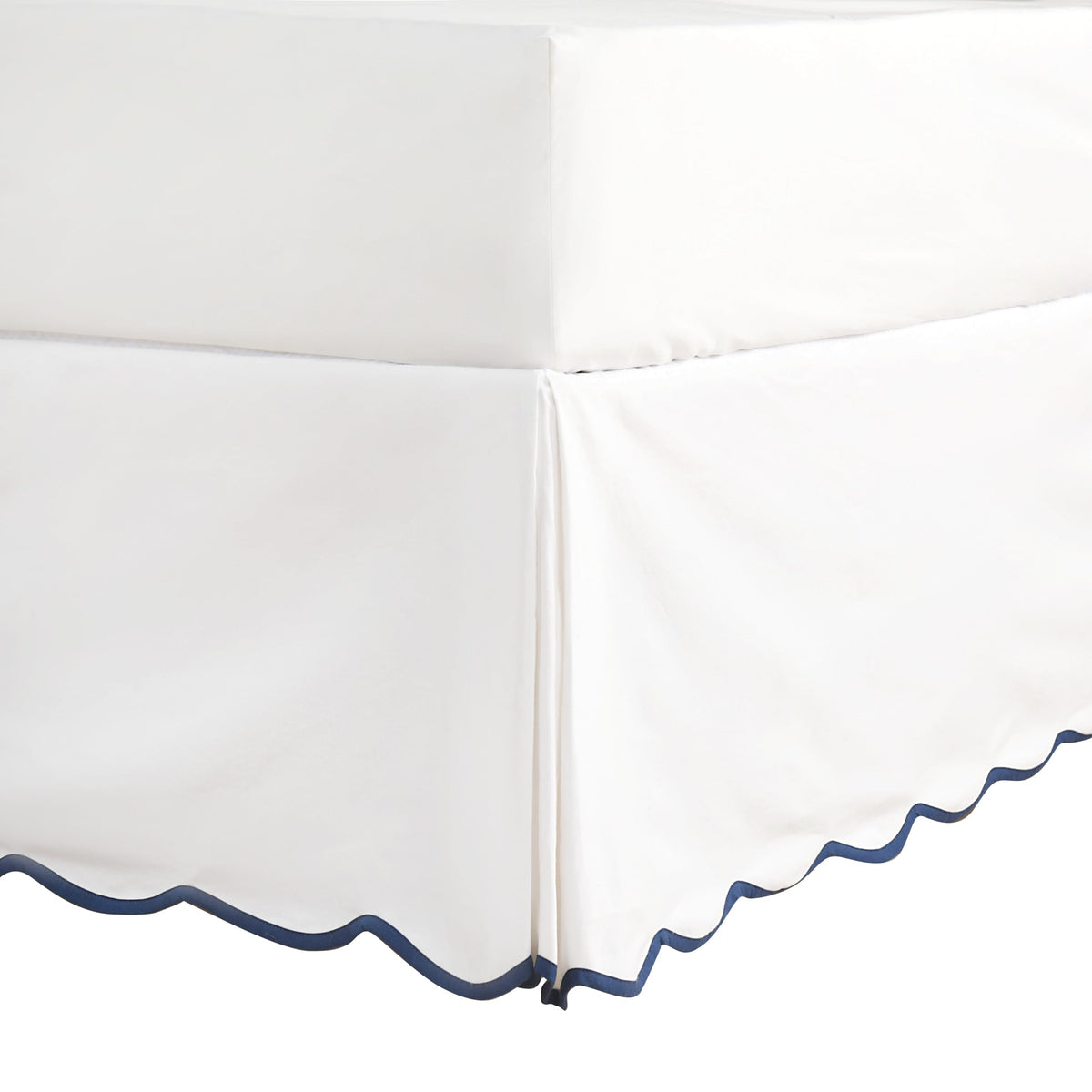 HIG Off White Chic Queen Bed Skirt pleats close-up for a polished look