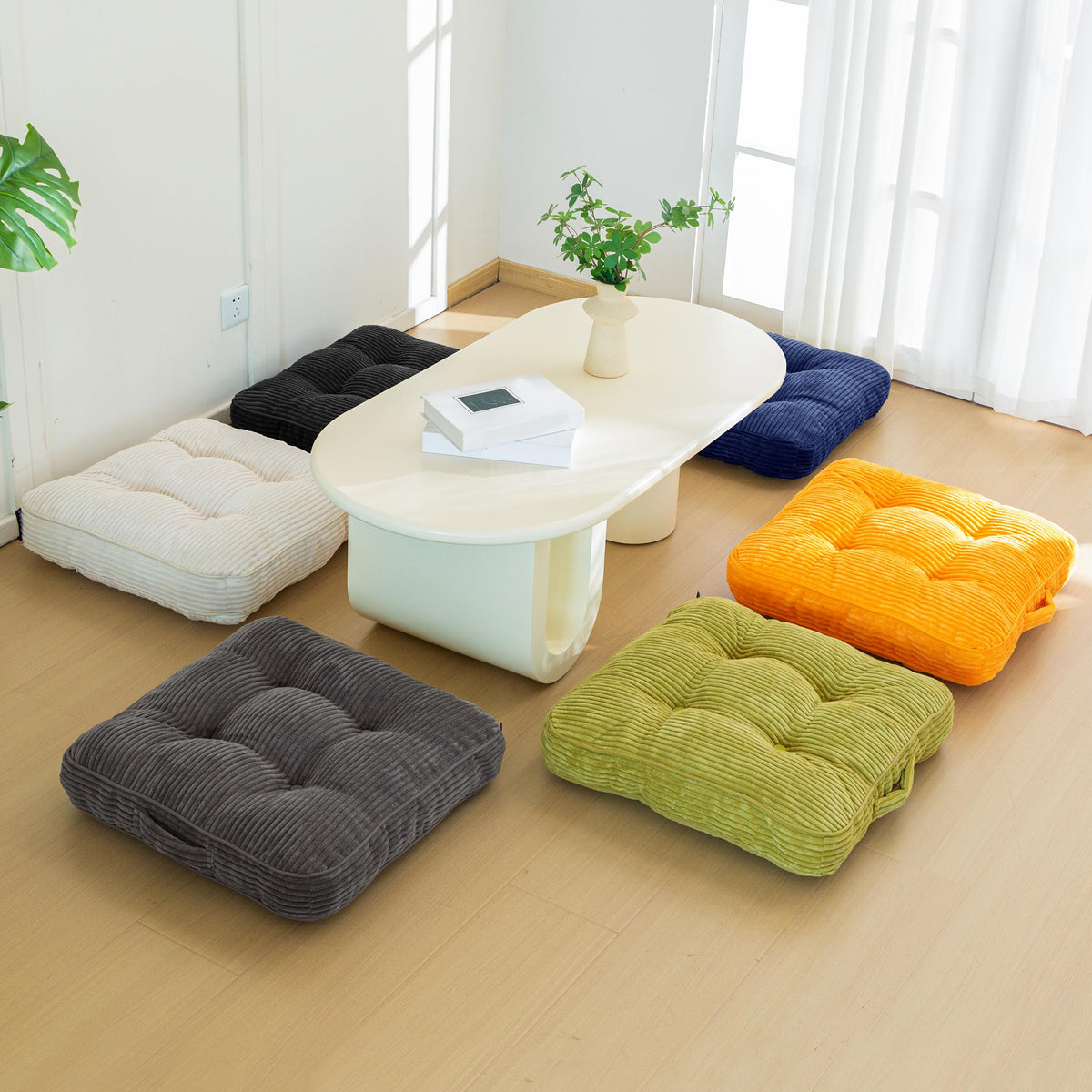 HIGOGOGO tufted piping adds structure and refined style