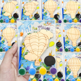 Higzyovn Oh the Places You Go balloon magnet ready to brighten a fridge after painting