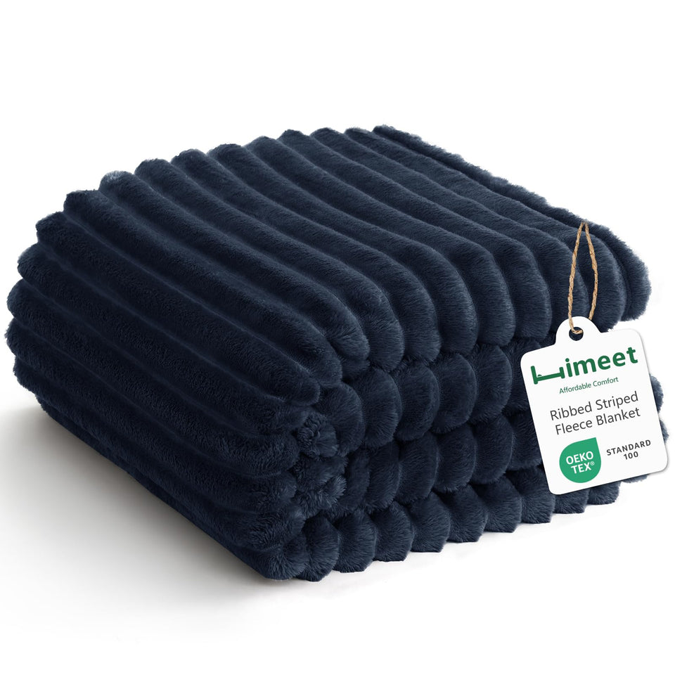 HIMEET navy blue ribbed king-size blanket on bed offering cozy warmth and texture