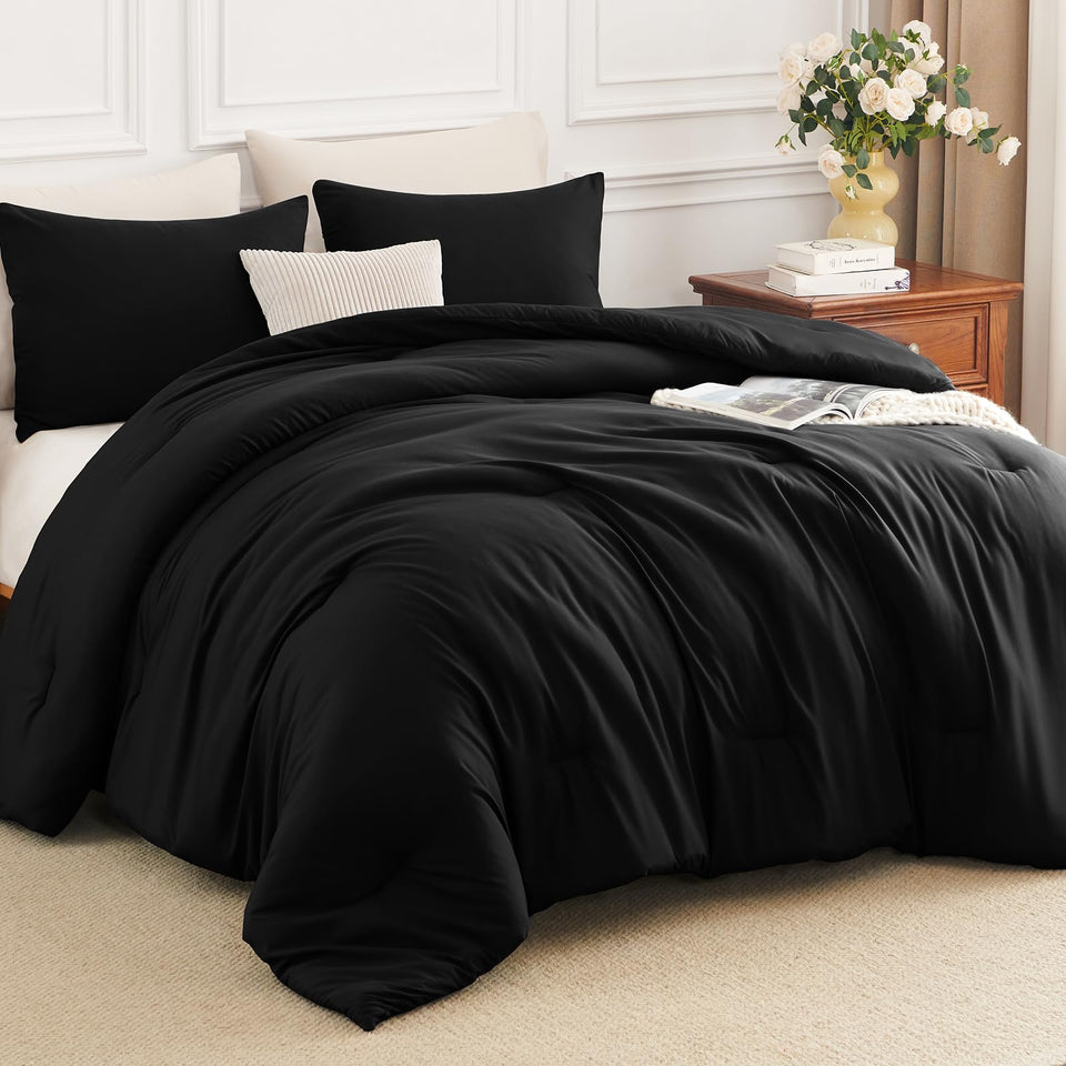 HIMEET queen comforter set in black with 270gsm down-alternative for cozy warmth