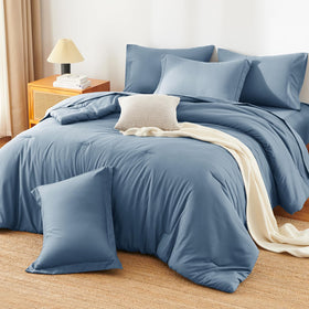 HIMEET all-season comforter provides breathable warmth