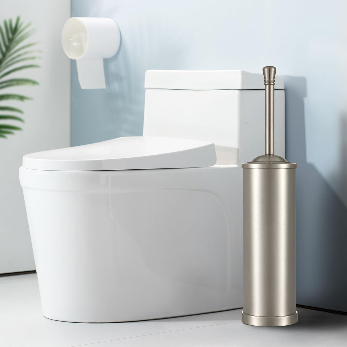 Hioflyme long ergonomic handle offers comfortable grip during thorough scrubbing.
