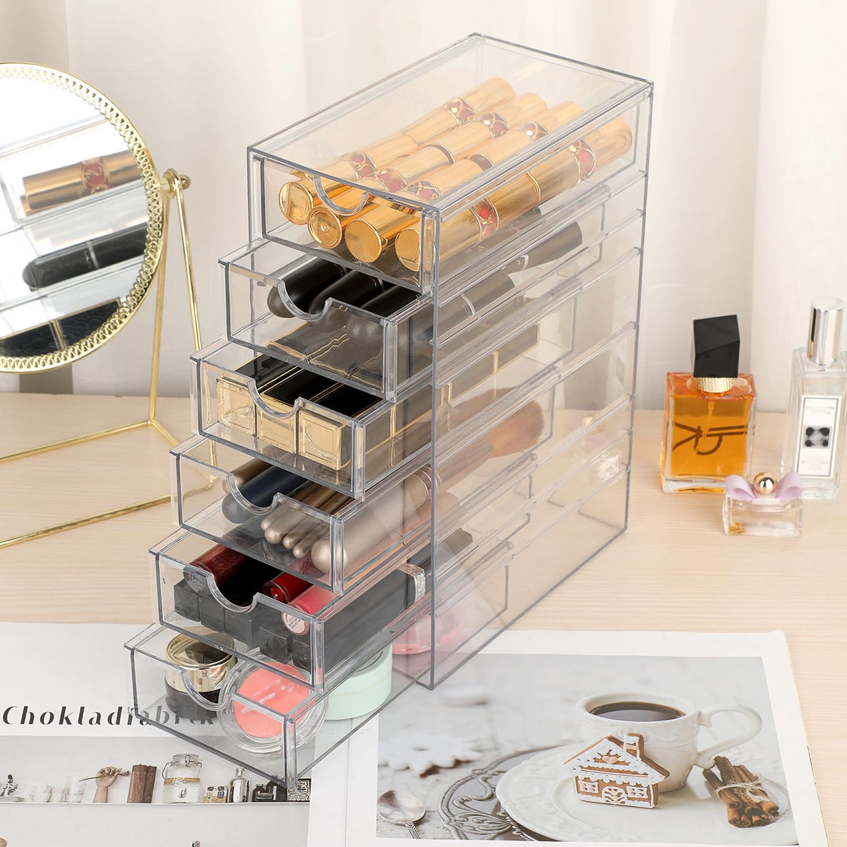 Hipiwe transparent storage box in bathroom for easy glance.