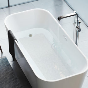 HITSLAM trim-to-fit feature showing customizable shape for any tub corner.