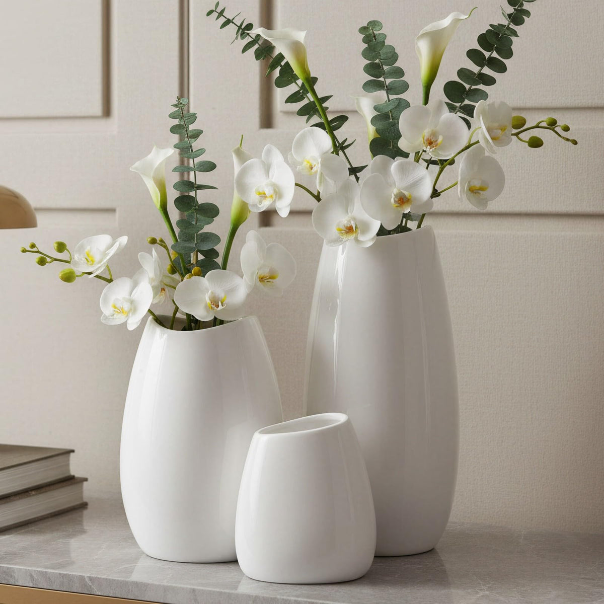 hjn white glaze vases with varied heights for arrangements