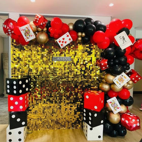 HKYOOD balloon glue dots help secure the garland for a clean lasting arch