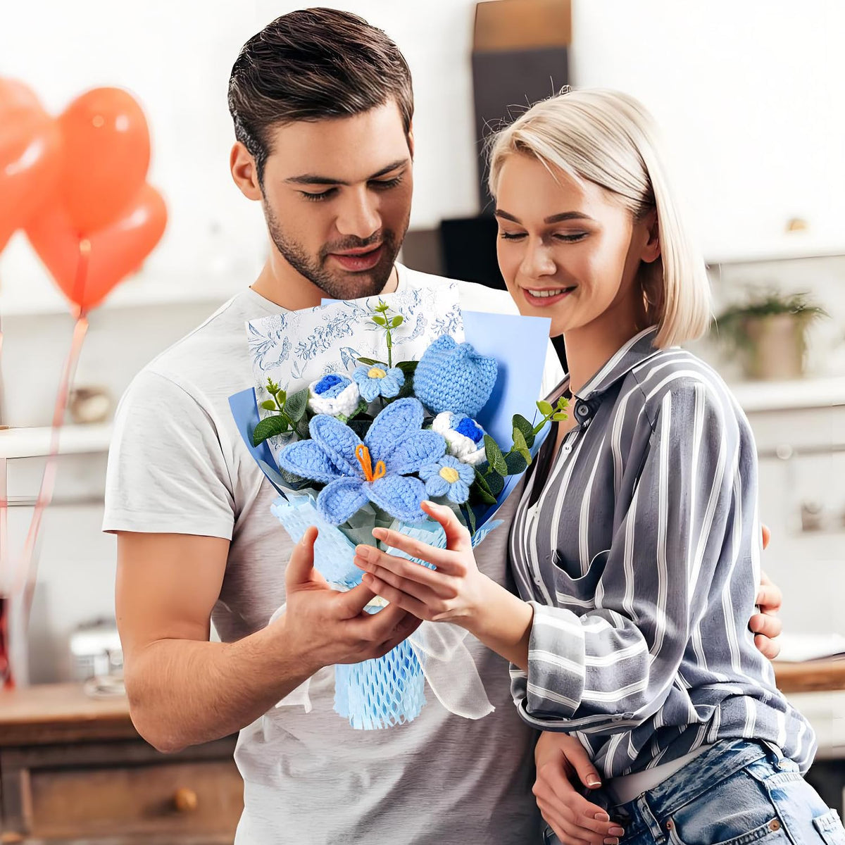Hlenbin blue gift-wrap bouquet ready to gift.