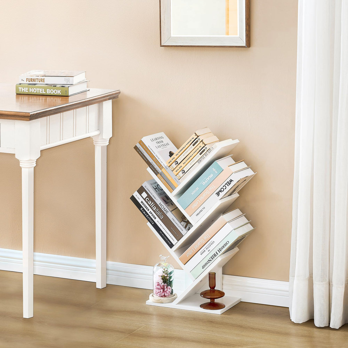 Hoctieon tree bookcase wall bracket closeup for stability