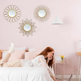 Hogardeck 11-inch sunburst mirror with crystal-clear reflection for an elegant wall display.